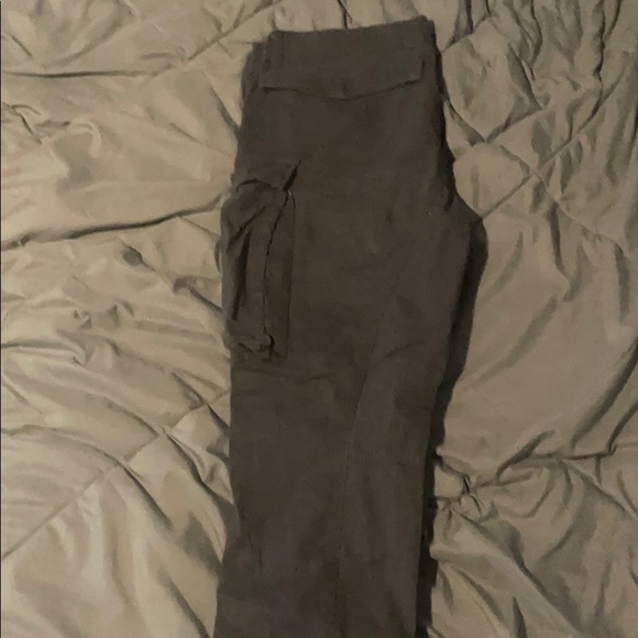 Fashion Nova Other - CARGO PANTS SZ 32